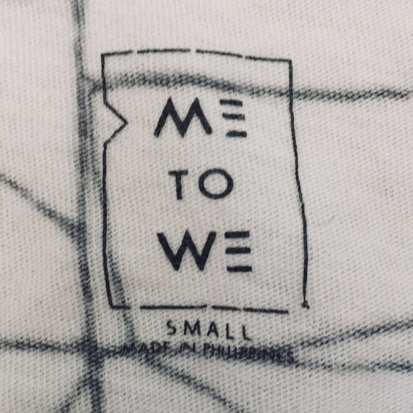 GONE SUNDAY Me to We Geo Print Crop Top - Picture 4 of 4